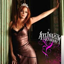 دانلود آهنگ Ahh - Aylin Aslım از Aylin Aslım