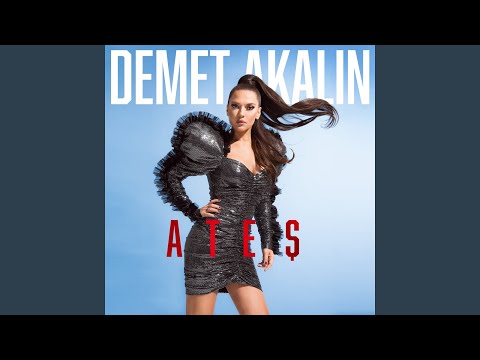 دانلود آهنگ Demet Akalın از Ağlar O Deli