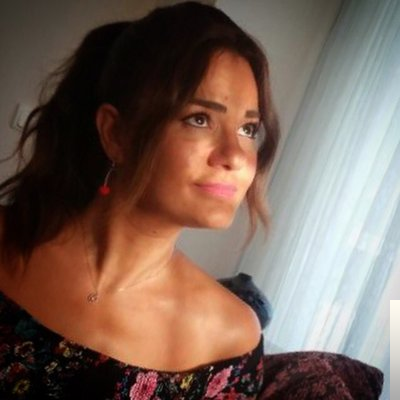 دانلود آهنگ Sana Ne - Derya Bedavacı از Derya Bedavacı