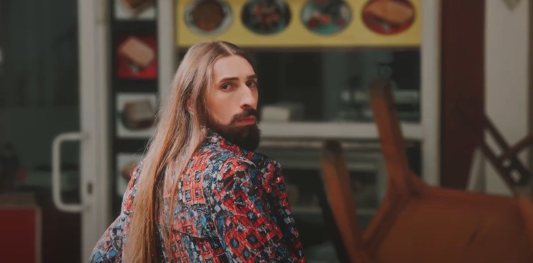 دانلود آهنگ Emre Fel از Dert Olur