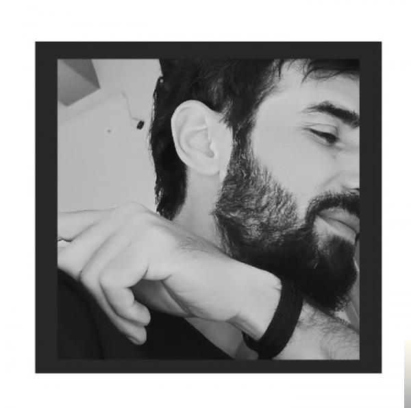 دانلود آهنگ HiraiZerdüş از Bi Gönlüne Ben Sığmadım