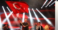 دانلود آهنگ 10. Yıl Marşı - Kenan Doğulu از Kenan Doğulu