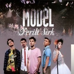 دانلود آهنگ Dünya Tek Biz İkimiz از Model