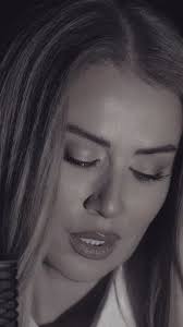 دانلود آهنگ İstedim - Roza Zergerli از Roza Zergerli