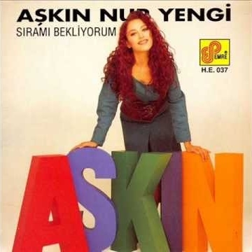 دانلود آهنگ Aşkın Nur Yengi از Ay İnanmıyorum