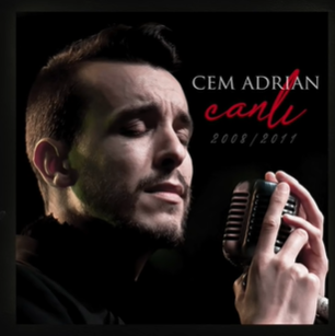 دانلود آهنگ Aşk Bu Gece Şehri Terk Etti (Canlı) - Cem Adrian از Cem Adrian
