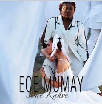 دانلود آهنگ Sade Kahve - Ece Mumay از Ece Mumay