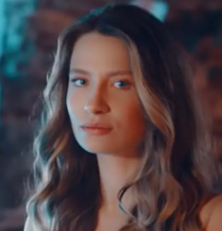 دانلود آهنگ Aslan Gibi - Irmak Arıcı از Irmak Arıcı