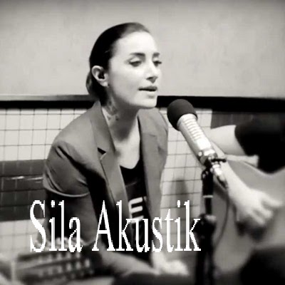 دانلود آهنگ Yan Benimle (Akustik) - Sıla از Sıla